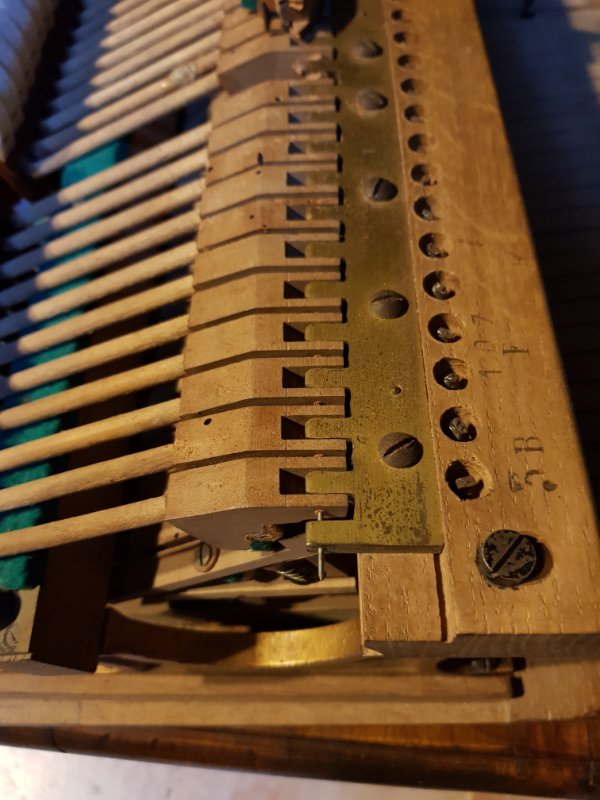 piano 6.jpg