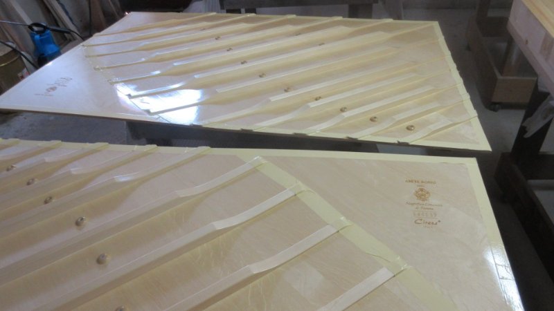 Tables Chavanne 132.jpg