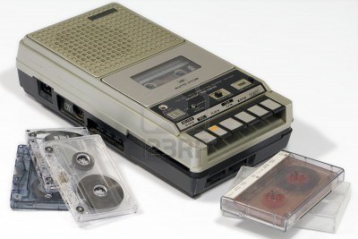3029372-millesime-enregistreur-cassette.jpg